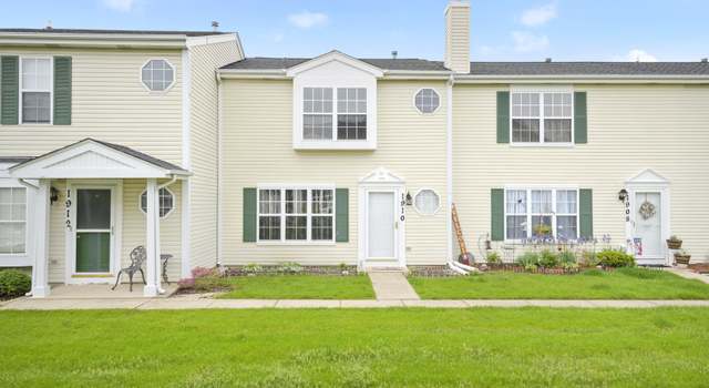Photo of 1910 Cherrywood Ct #1910, Joliet, IL 60435