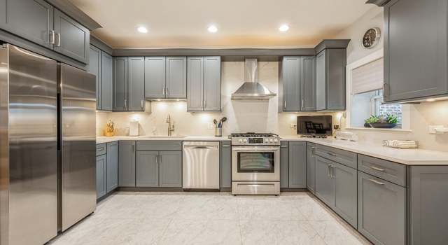 Photo of 1147 W Taylor St, Chicago, IL 60607