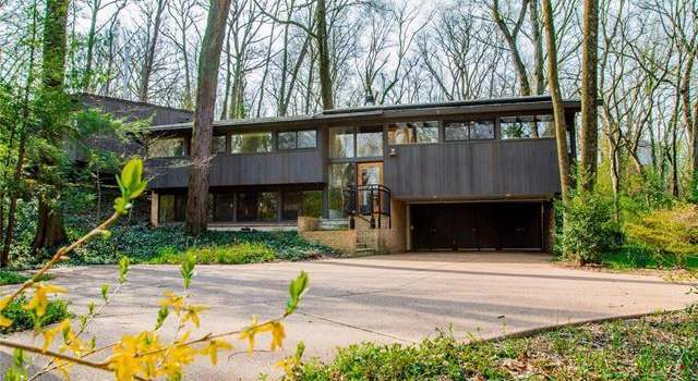 Photo of 1122 Warson Woods Dr, St Louis, MO 63122