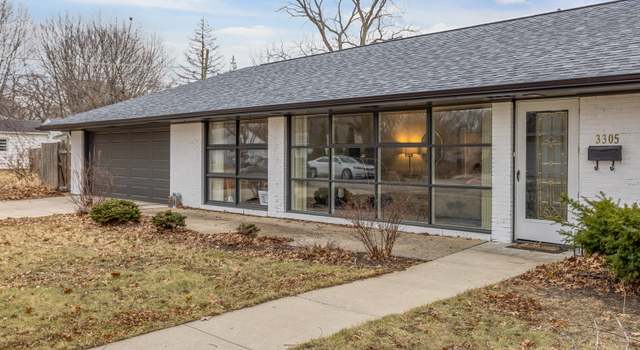 Photo of 3305 Burrmont Rd, Rockford, IL 61107