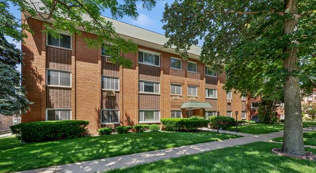 Photo of 433 S Lombard Ave #34, Oak Park, IL 60302