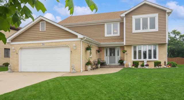 Photo of 768 Yorkshire Ln, Des Plaines, IL 60016