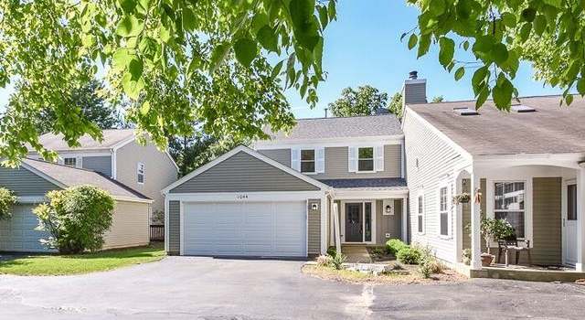 Photo of 1044 Devonshire Ave, Naperville, IL 60540