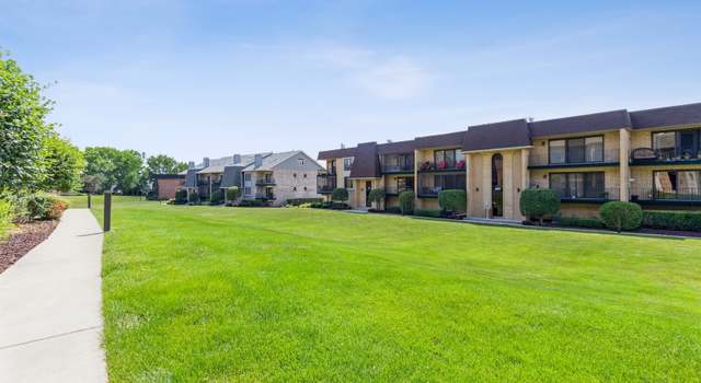 Photo of 15702 S Sunset Ridge Ct Unit 2S, Orland Park, IL 60462
