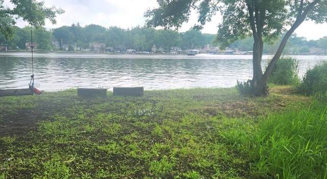Photo of Lot 40 N Riverdale Dr, Johnsburg, IL 60051