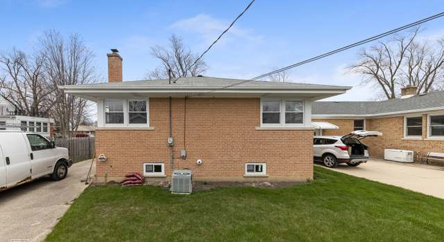 Photo of 1426 Highridge Pkwy, Westchester, IL 60154