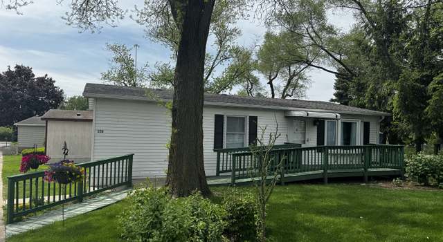 Photo of 6801 S La Grange Rd #126, Hodgkins, IL 60525