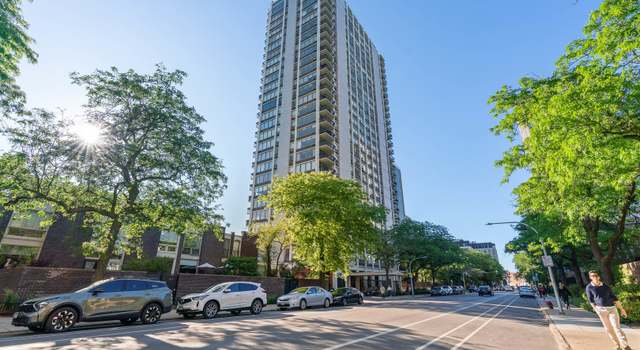 Photo of 1455 N Sandburg Ter Unit 1407B, Chicago, IL 60610