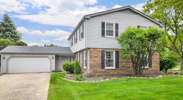 Photo of 1528 Apache Dr, Naperville, IL 60563