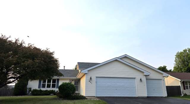 Photo of 631 Angelica Ln, Roscoe, IL 61073