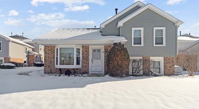 Photo of 2150 N Coach Rd Unit A3, Palatine, IL 60074