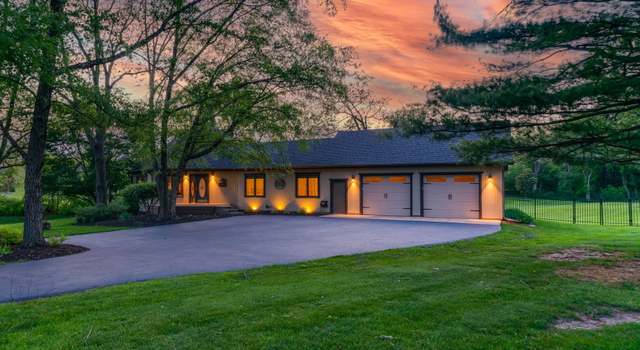 Photo of 4308 Miller Oaks Dr, Mchenry, IL 60051