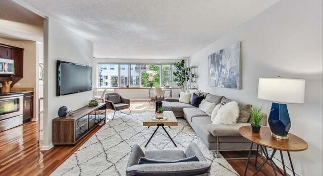 Photo of 801 S Plymouth Ct #201, Chicago, IL 60605