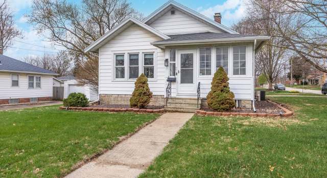 Photo of 501 S Linden St, Normal, IL 61761