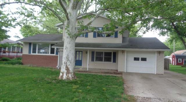 Photo of 512 N 5th St, St. Joseph, IL 61873
