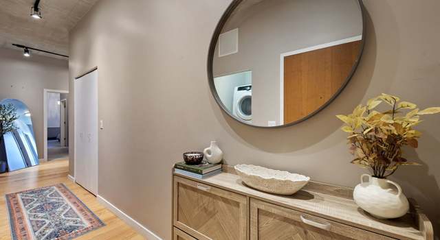 Photo of 235 W Van Buren St #3001, Chicago, IL 60607