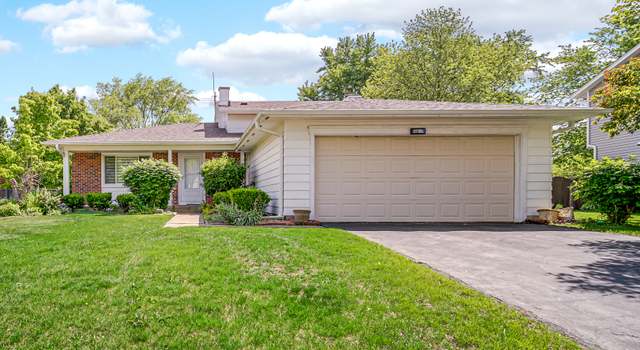 Photo of 3795 Whispering Trails Dr, Hoffman Estates, IL 60192