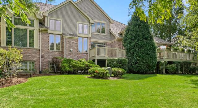 Photo of 2818 Pawnee Cir, Glenview, IL 60026