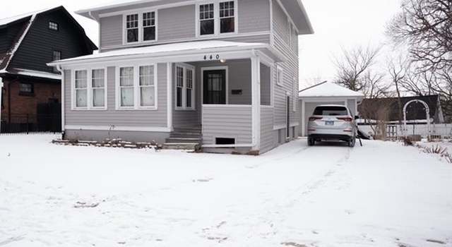 Photo of 440 Raymond St, Elgin, IL 60120