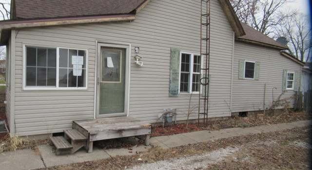 Photo of 7 N Main St, Henning, IL 61848