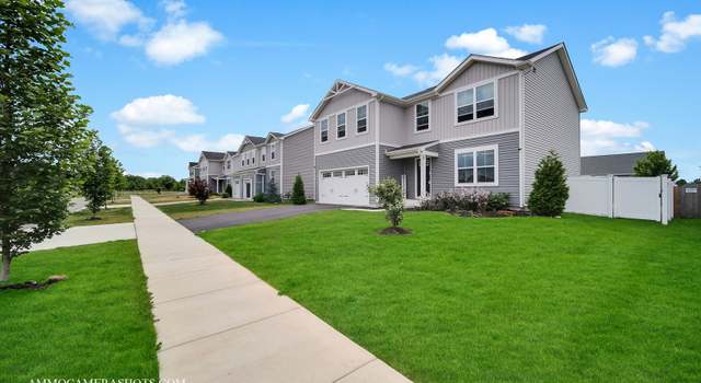 Photo of 531 Larkspur Ln, Hampshire, IL 60140