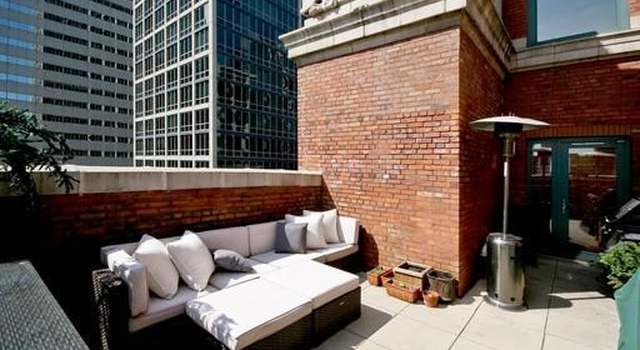 Photo of 208 W Washington St #2207, Chicago, IL 60606