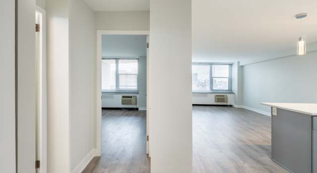 Photo of 555 W Cornelia Ave #912, Chicago, IL 60657