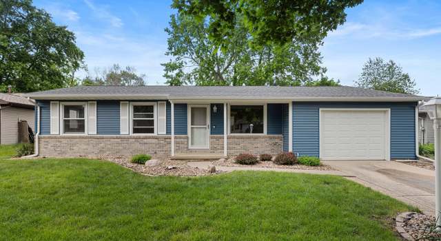 Photo of 2110 Blackthorn Dr, Champaign, IL 61821