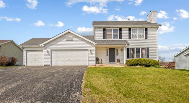 Photo of 13057 Country Meadow Dr, Winnebago, IL 61088