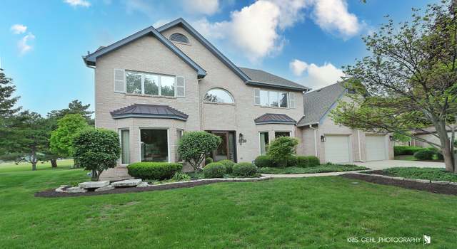 Photo of 1420 Greenlake Dr, Aurora, IL 60502