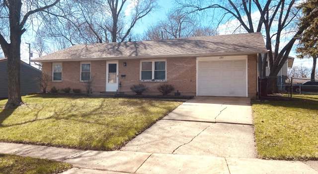 Photo of 1207 Nippert Dr, Streamwood, IL 60107