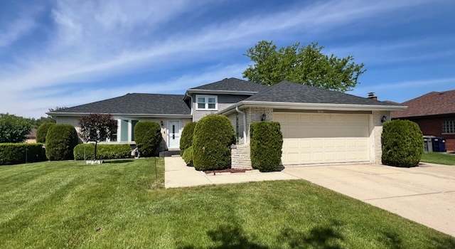Photo of 15318 Raintree Dr, Orland Park, IL 60462