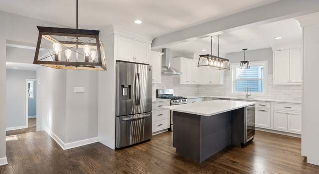 Photo of 5940 N Navarre Ave, Chicago, IL 60631