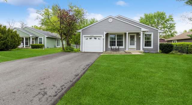 Photo of 2048 Navarone Dr, Naperville, IL 60565
