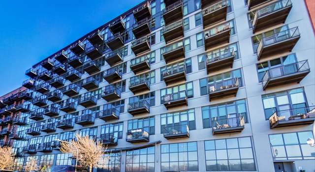 Photo of 1224 W Van Buren St #202, Chicago, IL 60607