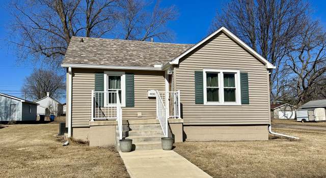 Photo of 400 W 3rd St, Spring Valley, IL 61362