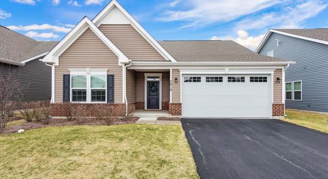 Photo of 3610 Reddington Cir, Elgin, IL 60124