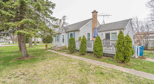 Photo of 3931 N Park St, Westmont, IL 60559
