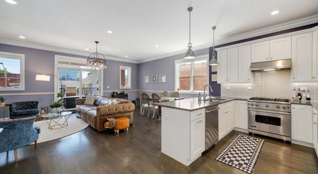 Photo of 3046 N Clybourn Ave #2, Chicago, IL 60618
