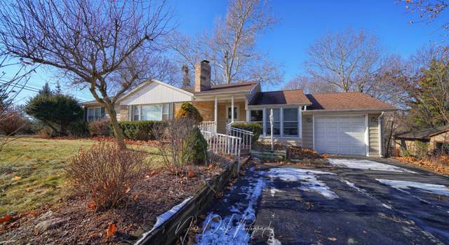 Photo of 406 Mound St, Fox River Grove, IL 60021