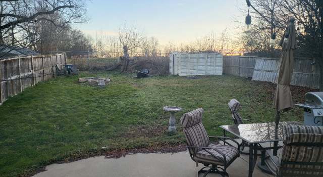 Photo of 1445 Dean St, St. Charles, IL 60174