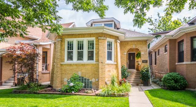 Photo of 6647 N Washtenaw Ave, Chicago, IL 60645