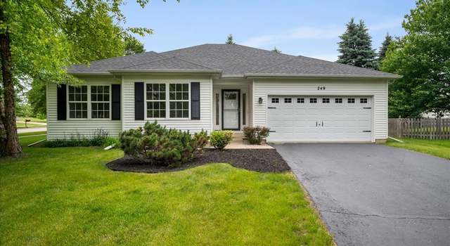 Photo of 249 Spring Ct, North Aurora, IL 60542