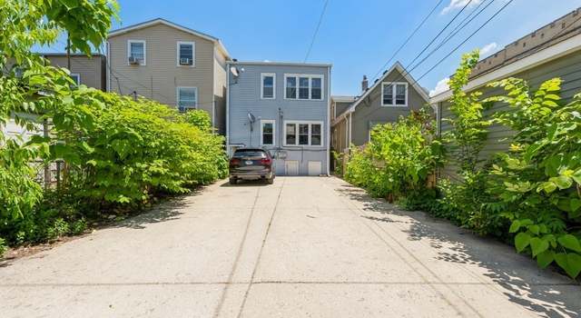 Photo of 4212 N Kimball Ave, Chicago, IL 60618