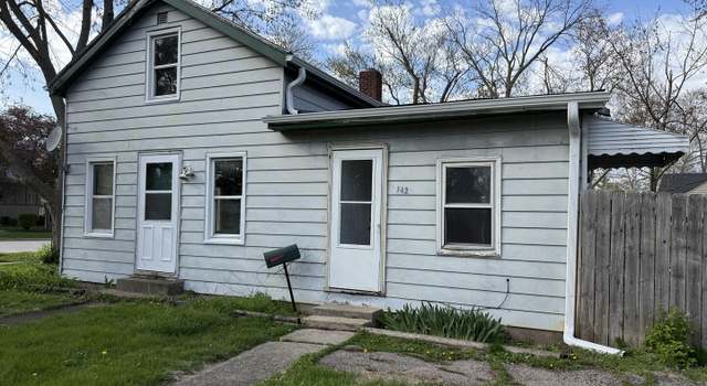 Photo of 142 Jefferson St, Montgomery, IL 60538
