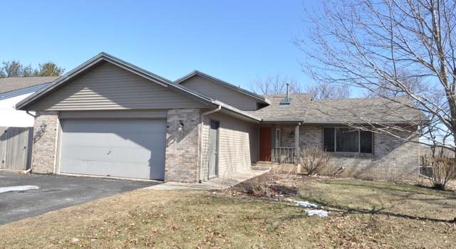 Photo of 1124 Cerasus Dr, Rockford, IL 61108