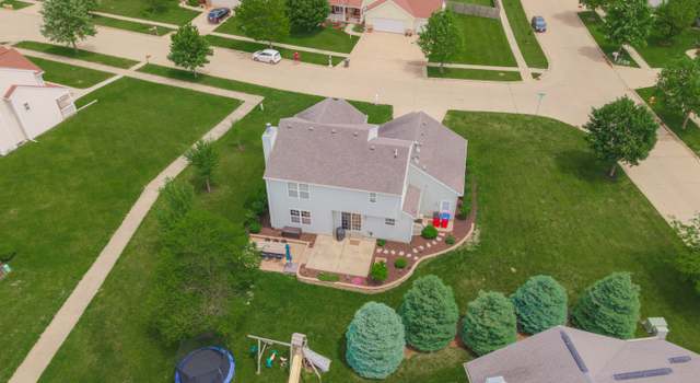 Photo of 801 Switchgrass Ln, Champaign, IL 61822