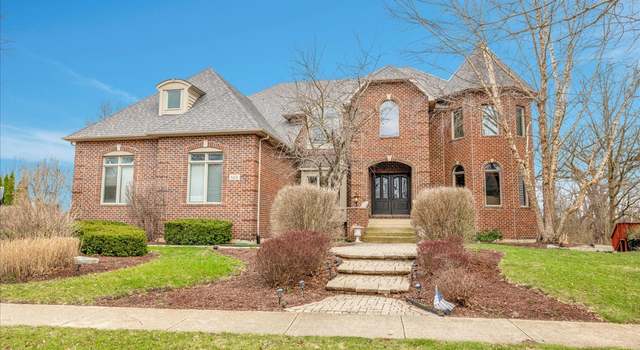 Photo of 866 Twin Elms Ln, Batavia, IL 60510