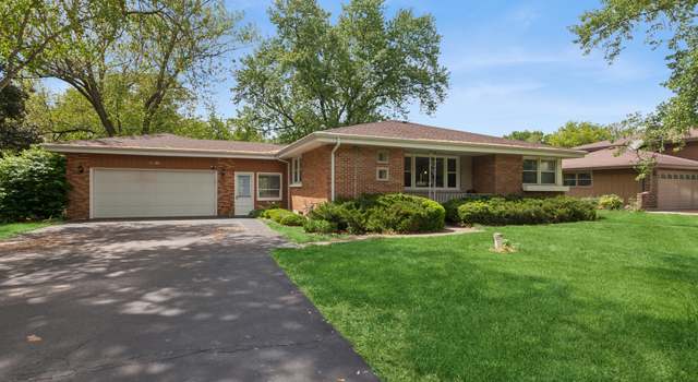 Photo of 4N312 Kenwood Ave, West Chicago, IL 60185