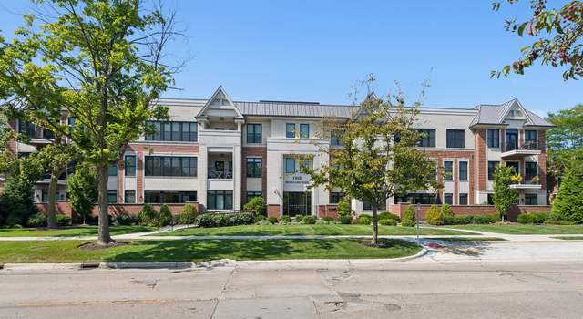 Photo of 1560 Oakwood Ave #205, Highland Park, IL 60035